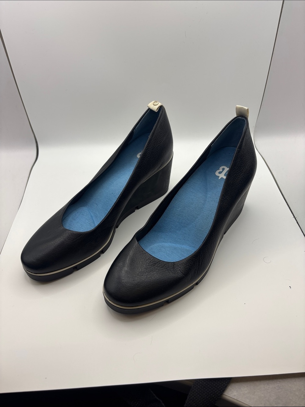 Betabrand Black Wedge Pumps with Blue Insole